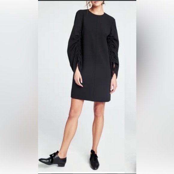 Tibi Dresses & Skirts - Tibi Sculpted Sleeve Shift Dress in Black Women’s Size 12 $425 Retail NWT